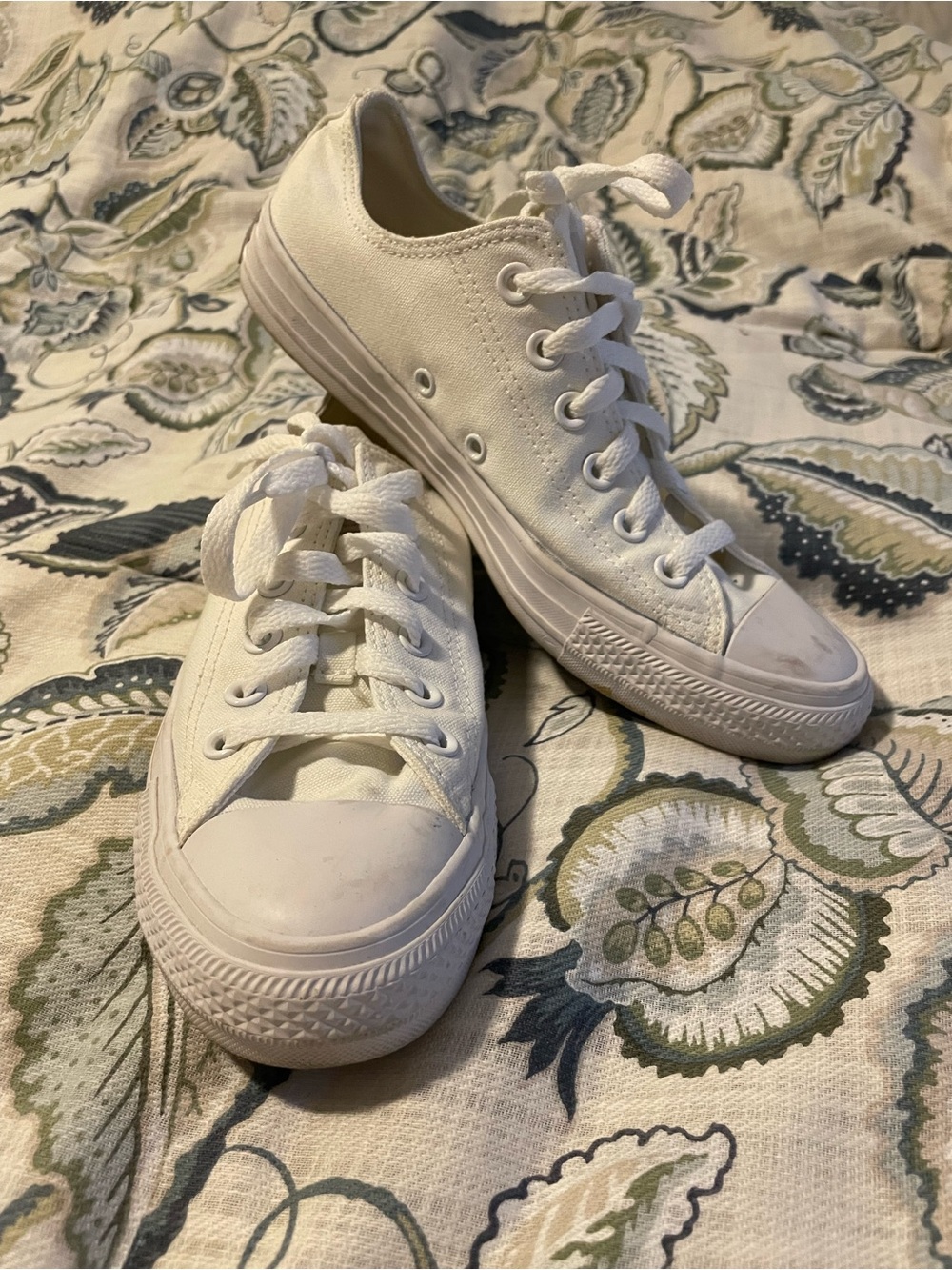 Converse Classic White Kids Canvas Low-Top Sneakers